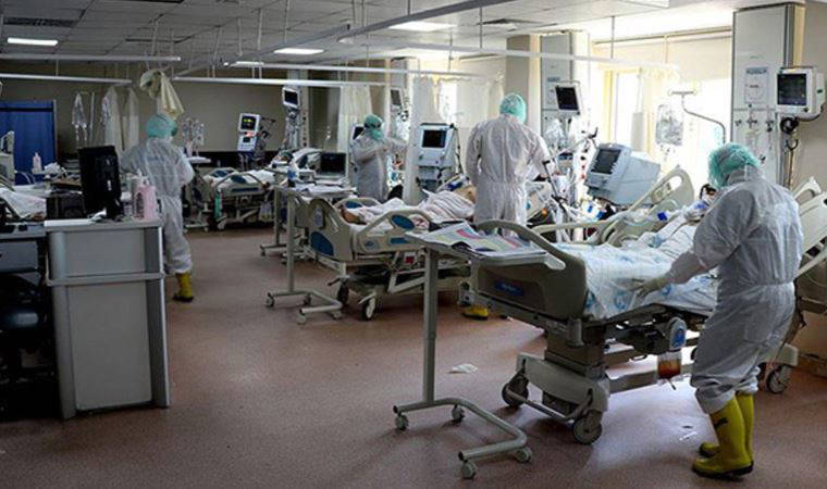 İngiltere'den 'zorunlu aşı' kararı