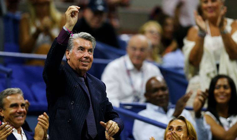 Ünlü raket Manolo Santana yaşamını yitirdi