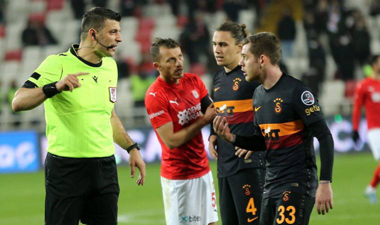 Selçuk İnan'dan hakemlere sert tepki! 