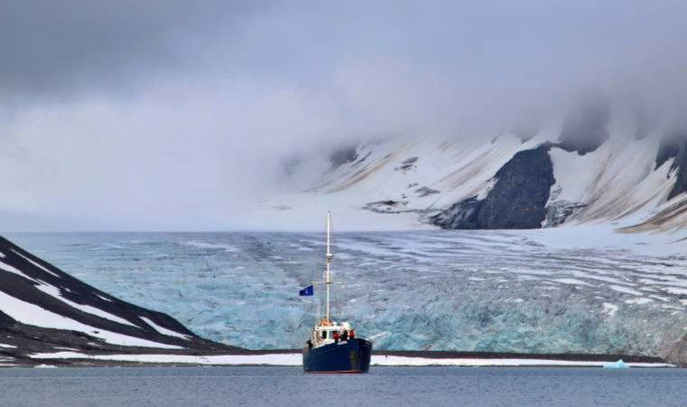 Kuzey Kutbu’ndaki sıcaklık 18 derece daha artarak rekor kırdı