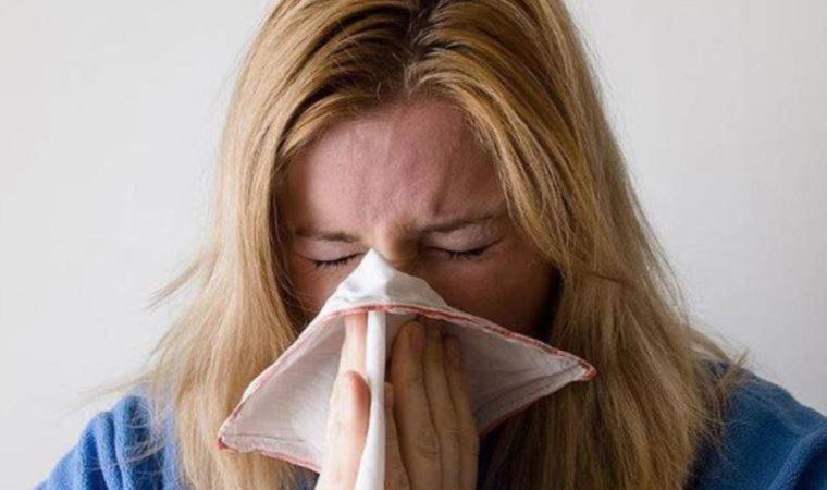 Burun akıntısı nedir? Burun akıntısı nasıl geçer?