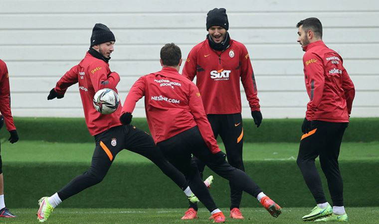 Galatasaray - Medipol Başakşehir maçı ne zaman, saat kaçta, hangi kanalda? Muhtemel 11 ne?