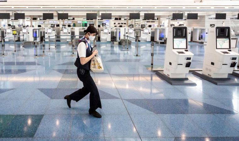 Omicron varyantı: Seyahat yasaklamaları etkili bir yöntem mi?