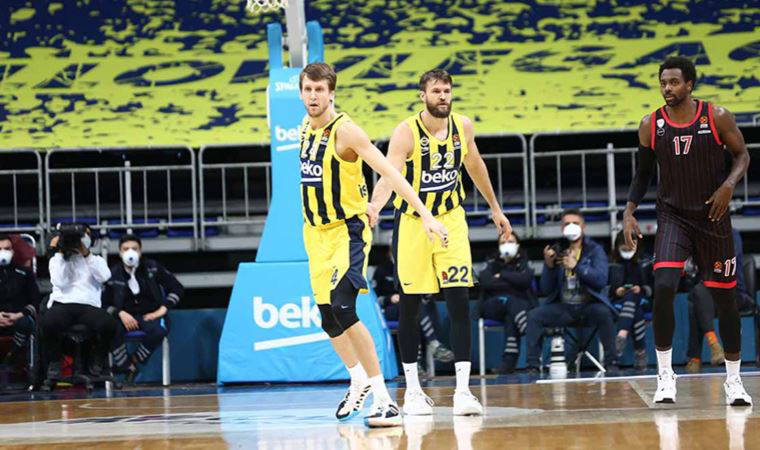 Fenerbahçe Beko'da Alman forvet Danilo Barthel ameliyat edildi