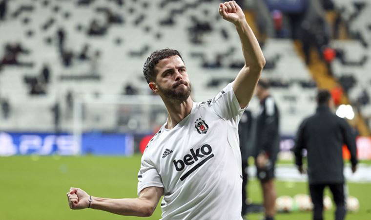 Miralem Pjanic, Beşiktaş'taki geleceğine dair açıklamalarda bulundu