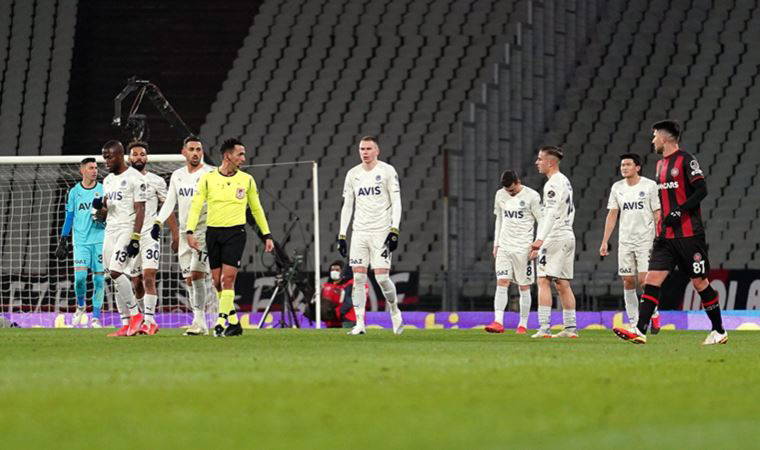 Fenerbahçe 9 kişiye karşı da kazanamadı|Fatih Karagümrük 1-1 Fenerbahçe