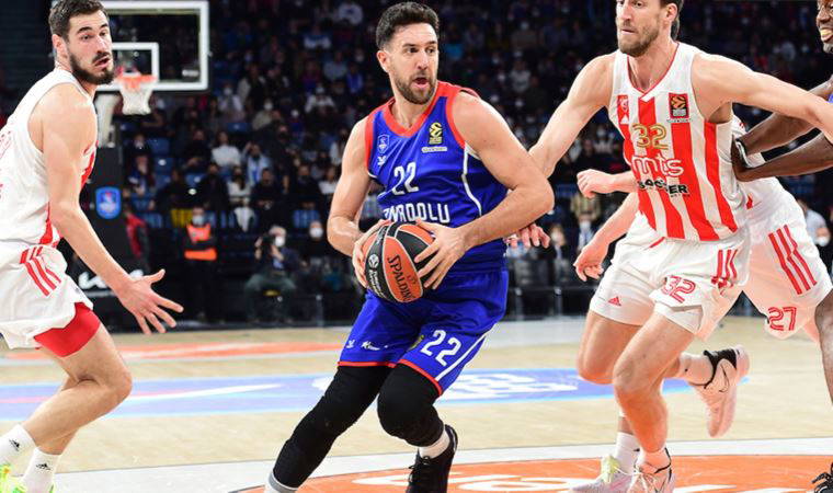 Anadolu Efes'ten Euroleague'de son saniye galibiyeti