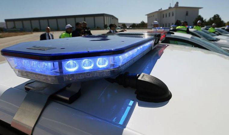 Barış Pehlivan yazdı: 30'dan fazla koruma polisi, çakarlı araçlar hepsi bir bakanın eşi için