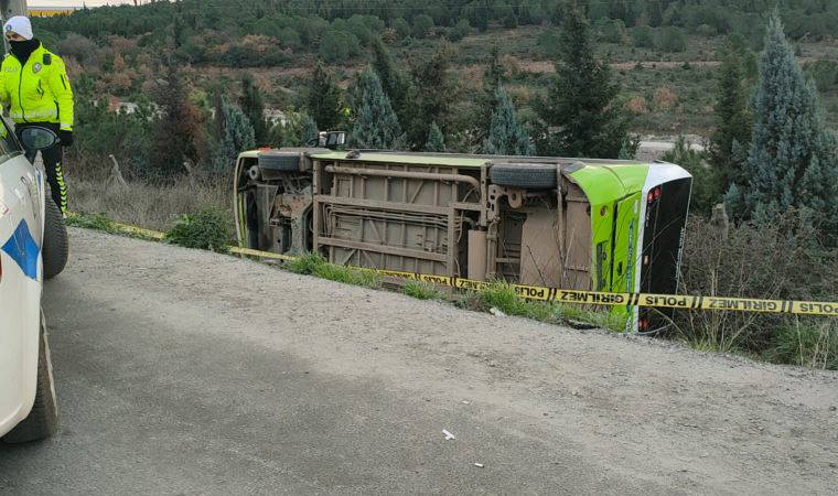 Kocaeli'de halk otobüsü devrildi: 7 yaralı