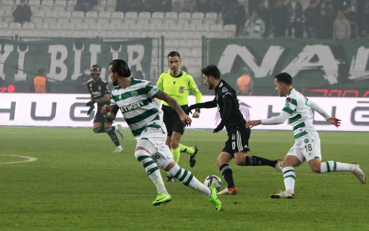 Konyaspor, son dakikada 3 puanı aldı! | Konyaspor 1-0 Beşiktaş