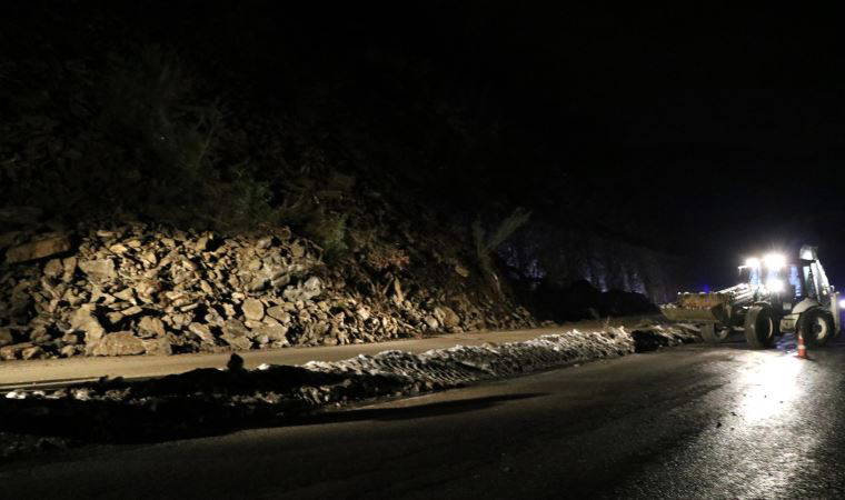 Zonguldak-Ankara yolunda heyelan