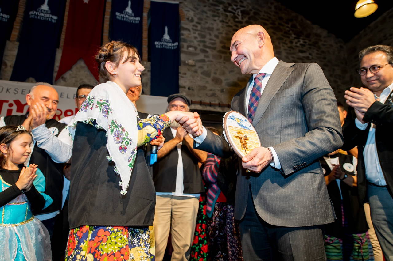 Türkiye’nin köy tiyatroları İzmir’de buluşacak