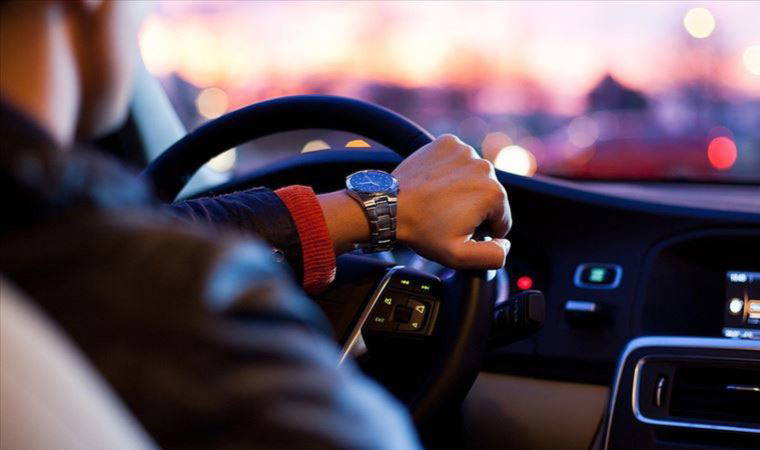 200 bin TL'nin altında araba kalmadı: İşte yeni otomobil fiyatları