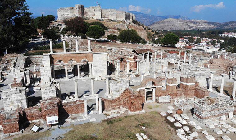 100 yıldır kazı yapılan kilisede Büyük Theodosius dönemi izleri bulundu
