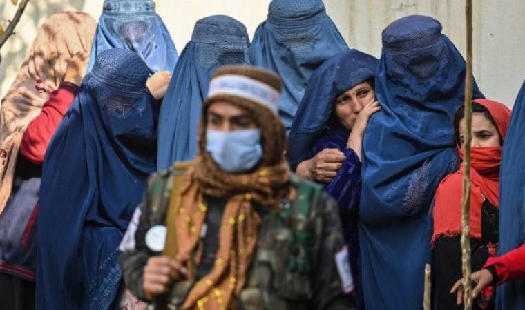 Taliban kararnamesi: Kadınlar mülk olarak görülemezler, evlilikte rızaları gerek