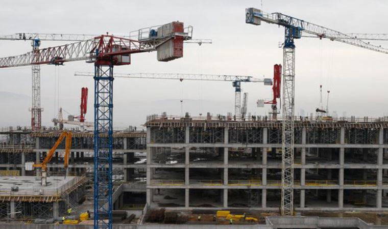 İnşaat sektörü alarm veriyor: 40 bin müteahhit iflasın eşliğinde