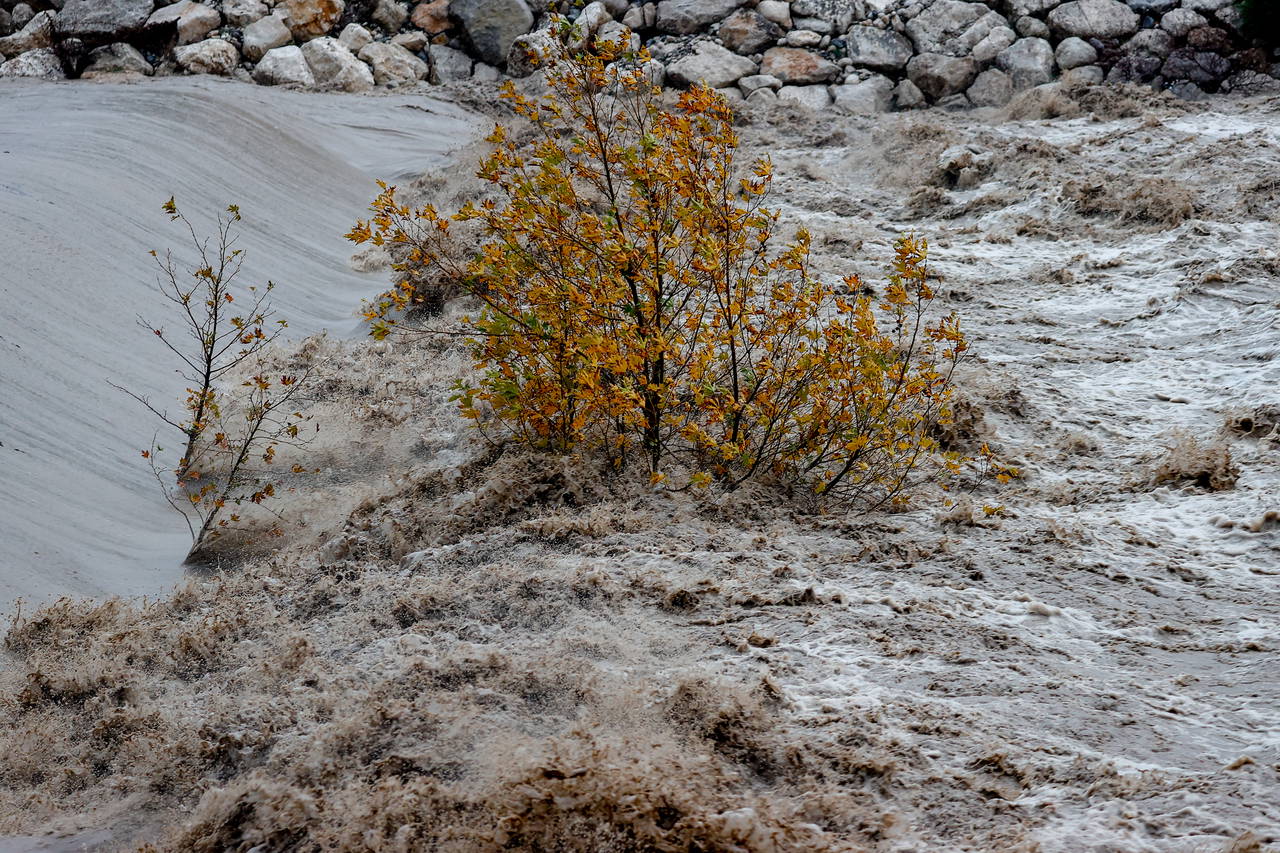 Antalya'da son durum: Sağanak yağışın etkisi altındaki Antalya'dan görüntüler