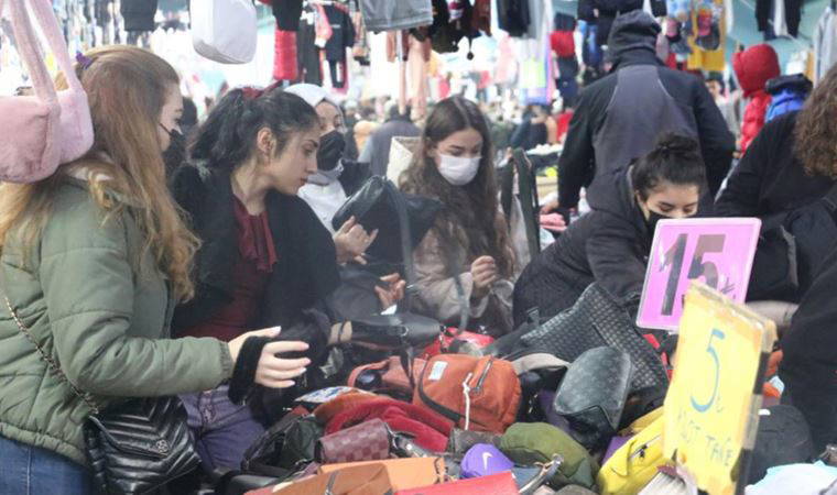 Bulgaristan yurttaşları Edirne'ye akın etmeye devam ediyor