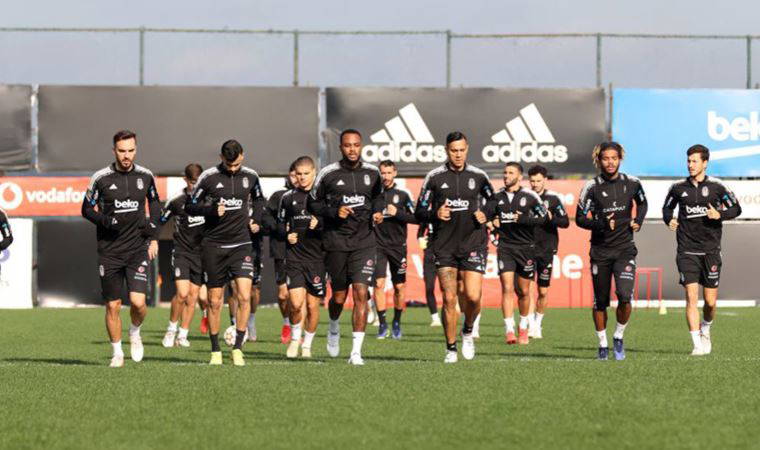 Beşiktaş'ın Dortmund maçı kamp kadrosu açıklandı