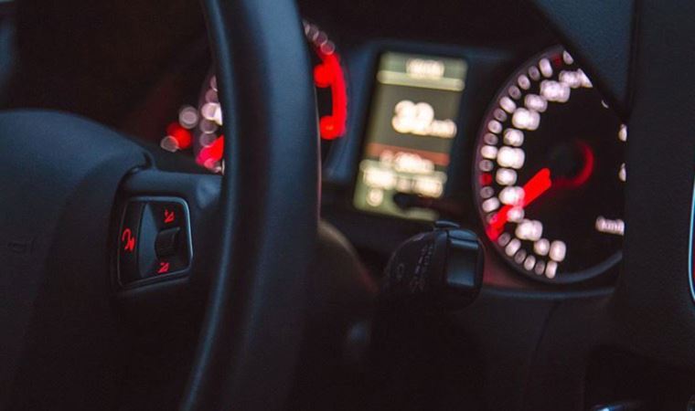 Artan otomobil fiyatları lüks araç sınıfına yenilerini ekledi