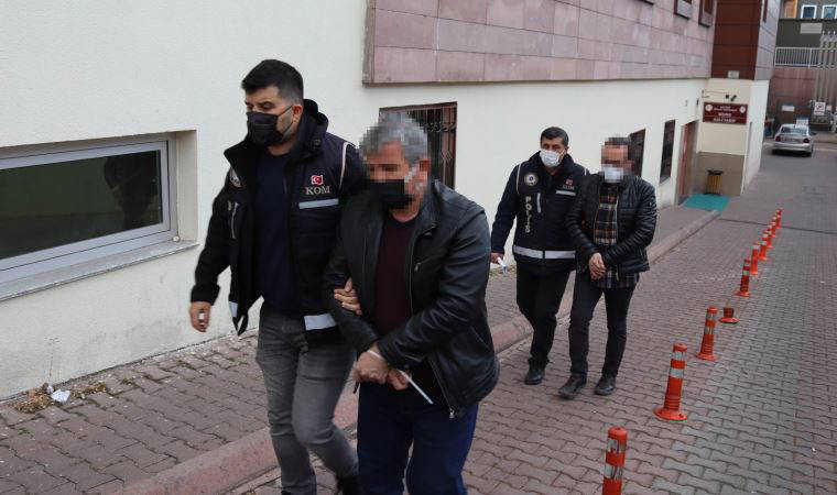 FETÖ operasyonları: Ev ayarlayan iş insanları gözaltında