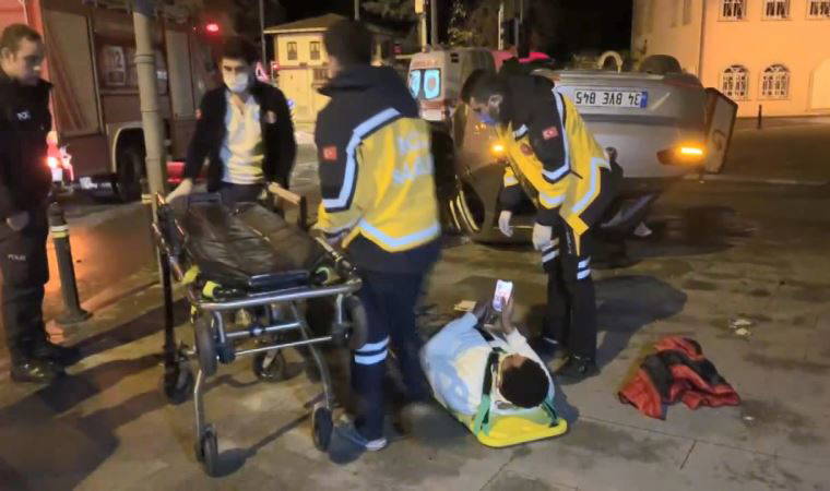 Üsküdar'da otomobil takla attı: 3 yaralı