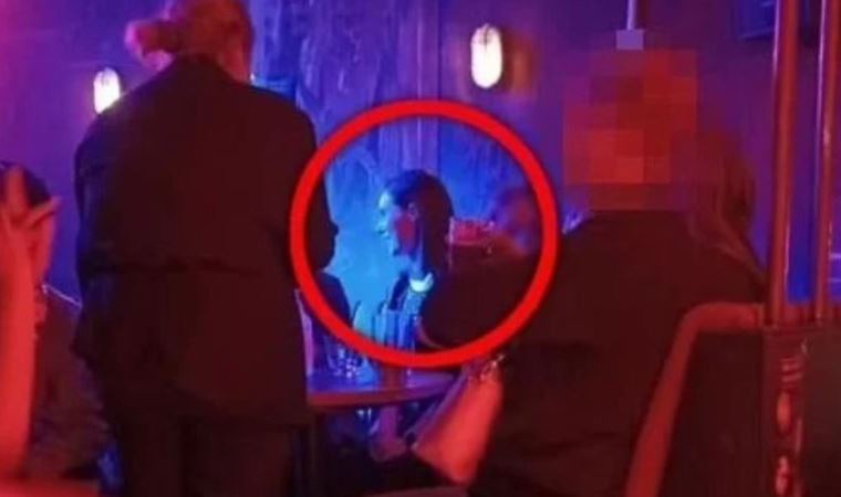 Finlandiya Başbakanı Covid-19 temaslıyken gece kulübüne gittiği için özür diledi