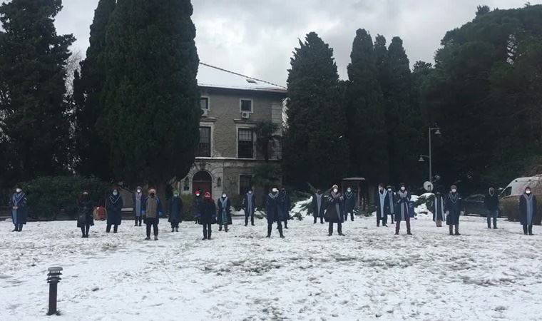 Boğaziçili hocalar -6 derecede nöbete devam ediyor