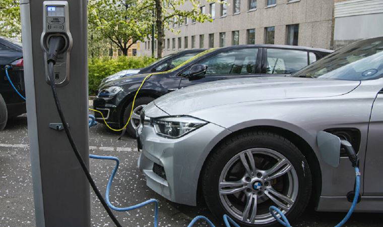 Yola çıkmadan ÖTV zammı geldi! İşte zamlı araba fiyatları