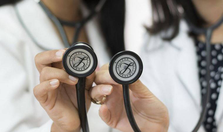 AHEF: ‘Pandeminin üvey evlatları, aile hekimleri Covid-19 aşısı dahil pandeminin her yerinde var ama ek ödemede yok’