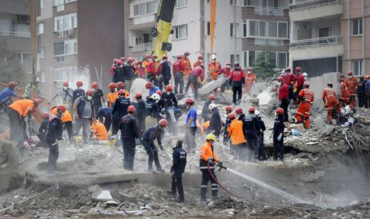 Rıza Bey Apartmanı'nın yerine park yapılacak