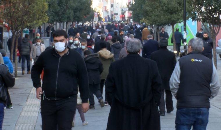 Sokağa çıkma yasağında Bağcılar'da 