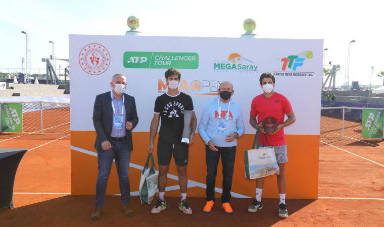 Club Megasaray Open II’de Şampiyon Carlos Taberner