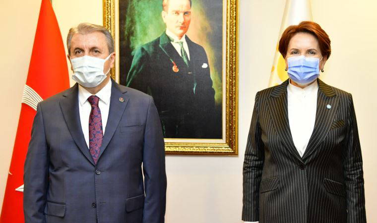 Destici, Meral Akşener'i ziyaret etti: "İlk dört maddeye dokunulmaması gerektiğine aynı sayfadayız"