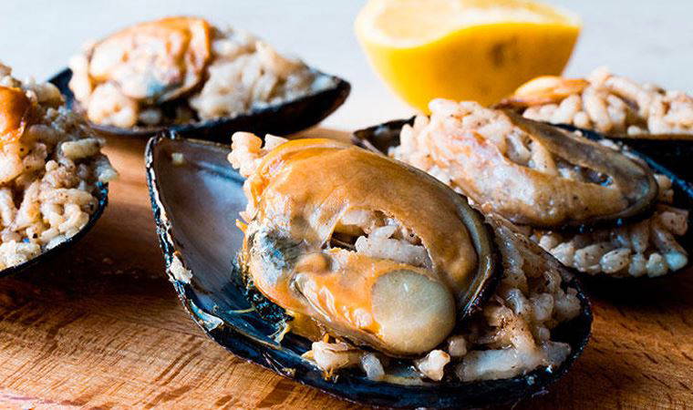 Gıda Mühendisleri Odası'ndan midye uyarısı: Her yerde yemeyin