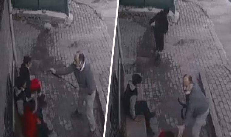 Küçükçekmece'de çocuklara kemerli saldırı kamerada