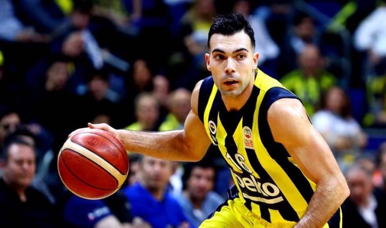 Sloukas'tan Fenerbahçe taraftarına teşekkür: Beni anladılar