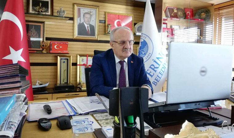 AKP'li belediye başkanına soru soran öğretmene soruşturma