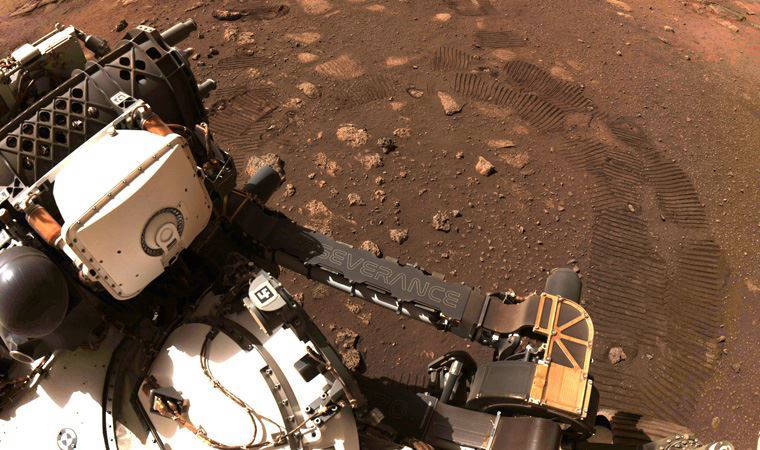 NASA, Mars kaşifinin yüzeydeki ilerleyişinin ilk sesini yayınladı