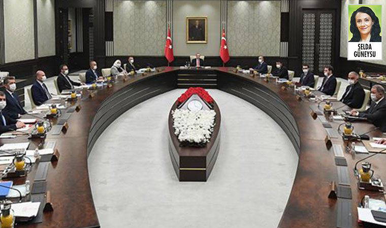 Seçime ‘güçlü AKP yönetimi ve kabine’ ile girme kararı beklentiyi yükseltti