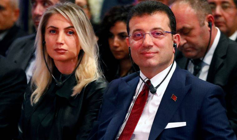 Dilek ve Ekrem İmamoğlu İskofya'ya otobüs hediye etti