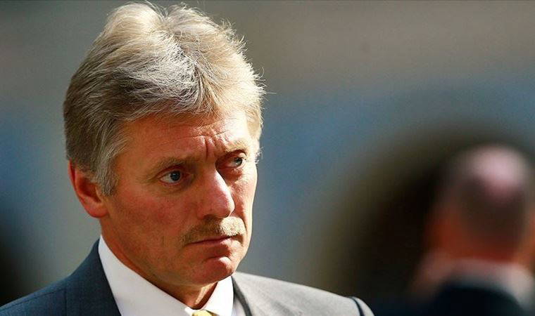 Peskov'dan aşı yaptıran Putin için 'yan etki' açıklaması