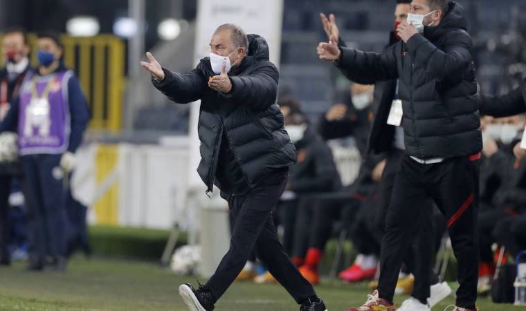 Fatih Terim'e ve Ümit Davala'ya ikişer maç ceza