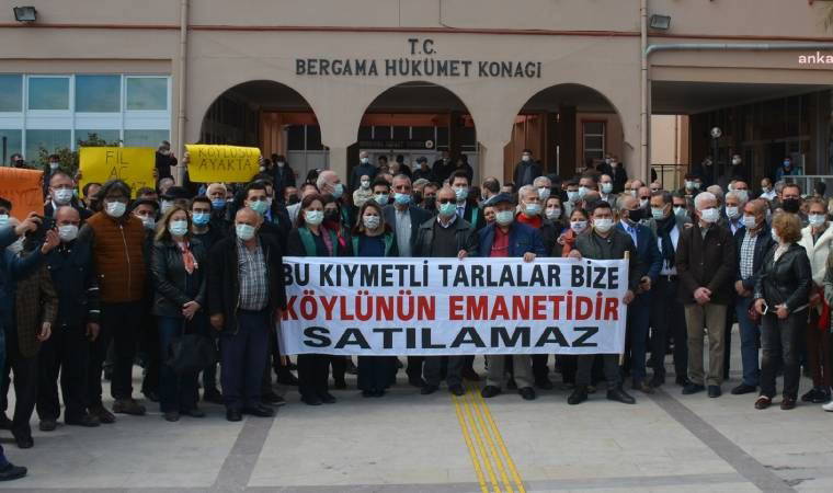 Bergamalılar, köy mallarının satışını iptal ettirmek için dava açtılar