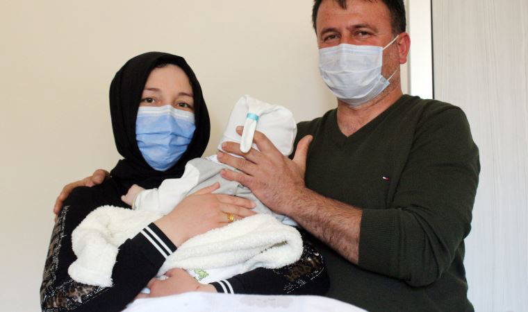 Mucize bebek Ömer Özkan'ın annesi: Annelik çok başka bir şeymiş