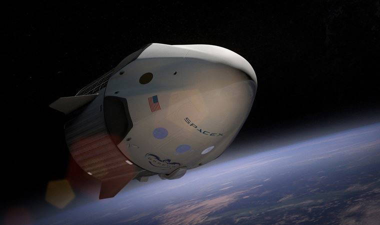 İlk uzay turisti duyurdu: Ay’a gidecek 8 gönüllü aranıyor