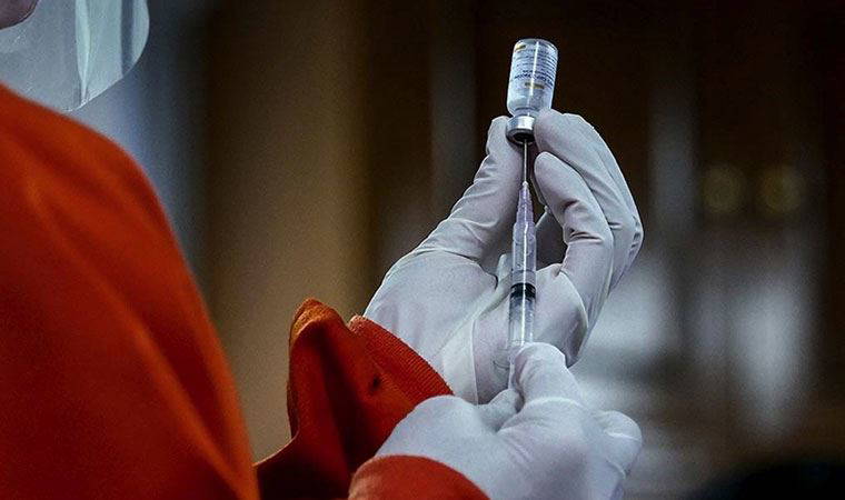 Türkiye'de uygulanan aşının etkililik oranı açıklandı