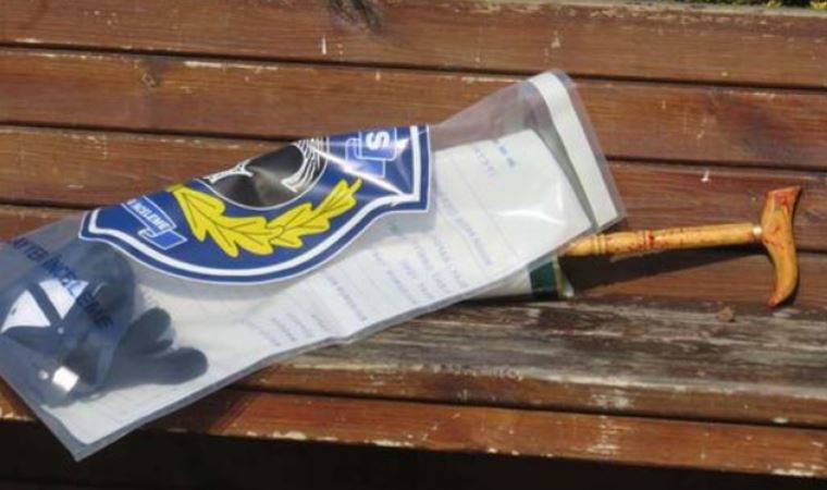 81 yaşındaki adam bankta yaşamına son verdi