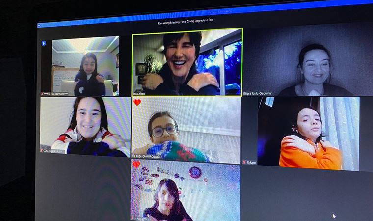 Esra Alkan ile 'Kahkaha Sanatı Atölyesi'