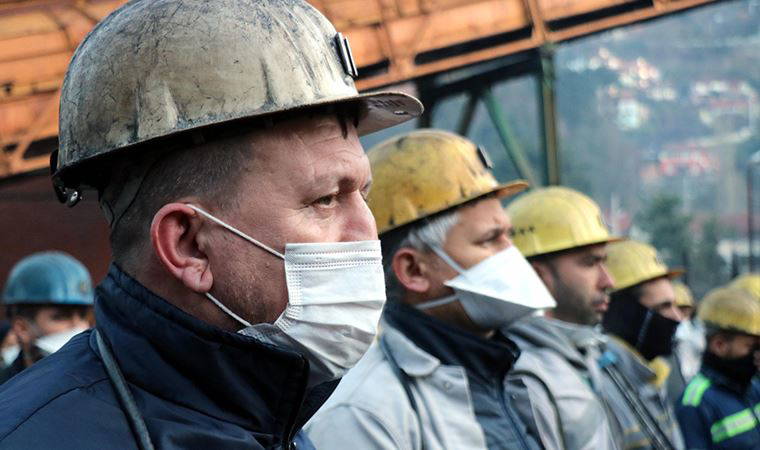 263 madenci anıldı